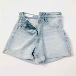 Zara | Mom Fit Denim Shorts